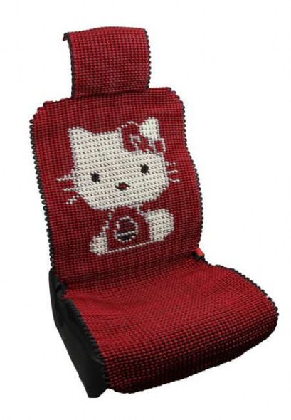 pletenye-nakidki-na-sidenya-avtomobilya-hello-kitty-krasnyy.jpg